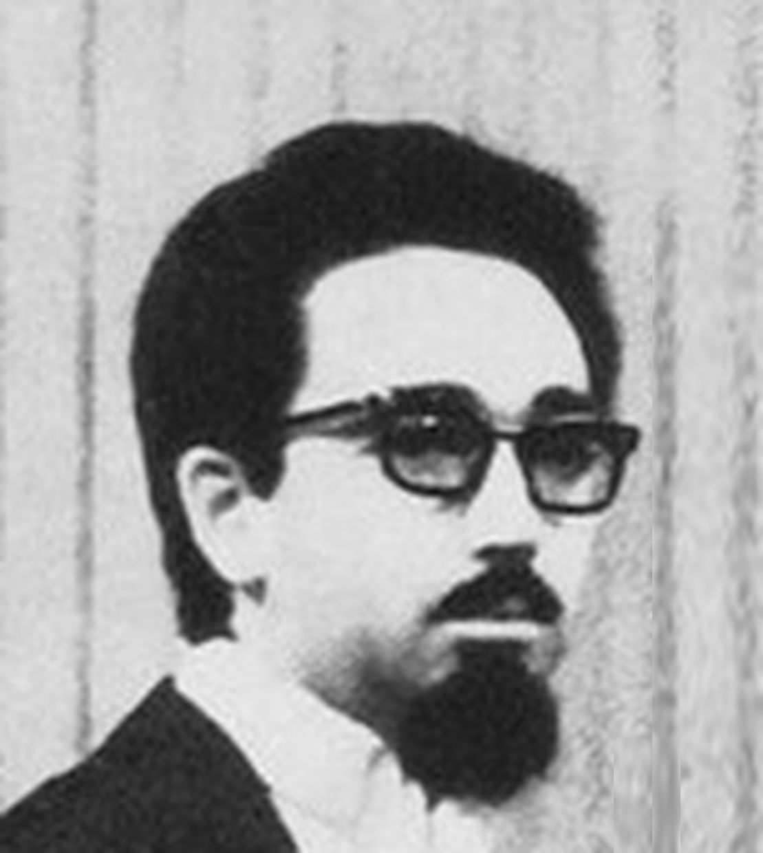 Виктор Деревянко